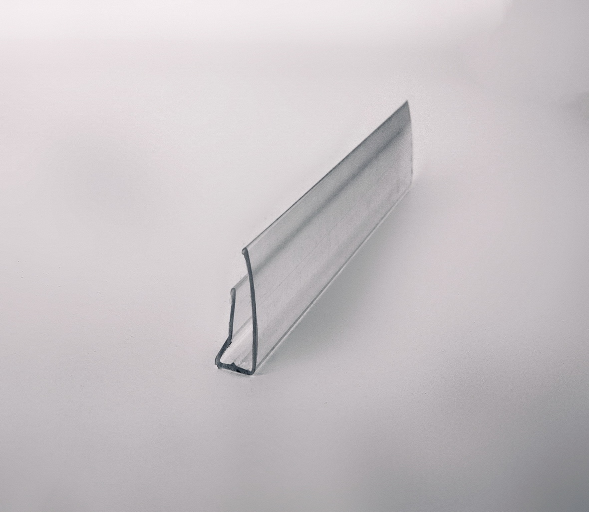 Профиль торцевой для поликарбоната 4 мм, прозрачный