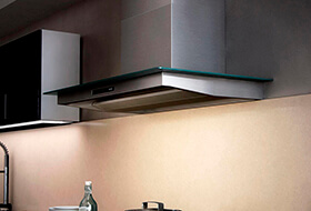 Как выбрать вытяжку на кухню? Полезные советы для тех, кто затрудняется с выбором Как выбрать вытяжку на кухню? Полезные советы для тех, кто затрудняется с выбором