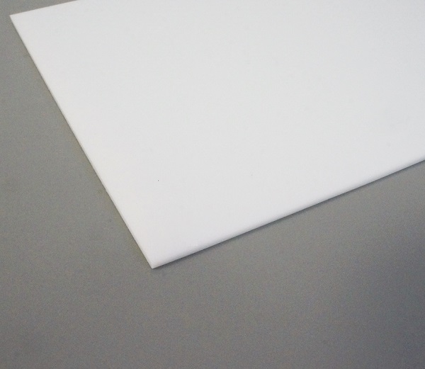 Оргстекло молочное Plexiglas XT, молочное, 2 мм, 2050х3050 мм