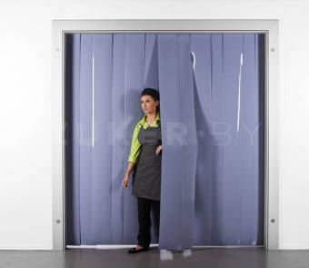 Лента ПВХ для завес, морозостойкая (тип C), серый, 200 мм 